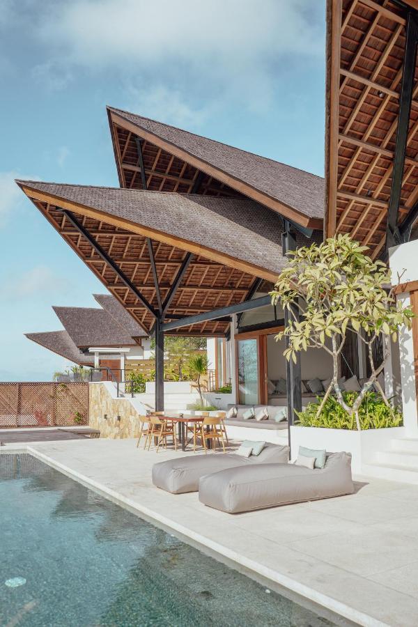 Luxury Ocean View Villas With Private Cook And Free Gym Membership Kuta  Exterior photo