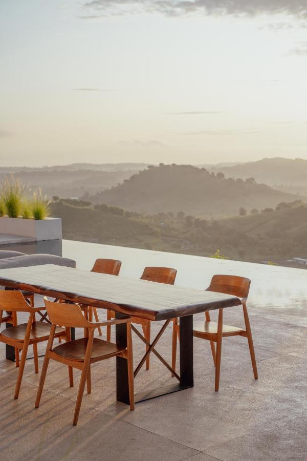Luxury Ocean View Villas With Private Cook And Free Gym Membership Kuta  Exterior photo
